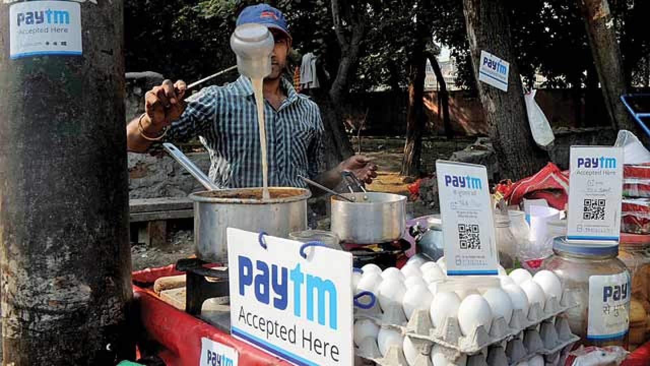 small vendors accepting digital payments and mobile wallets-dnaindia 